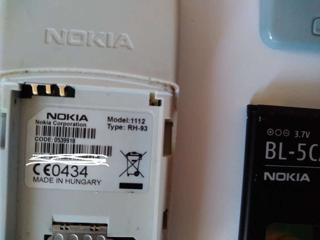 NOKIA       1112