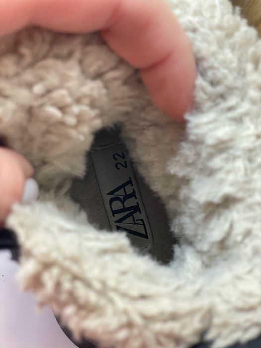 Черевики, угги Zara дитячі