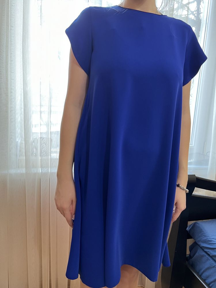 Платье …….