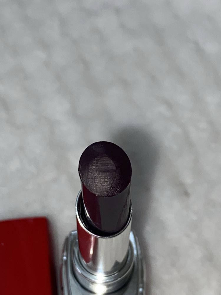 Szminka Dior Ultra 889
