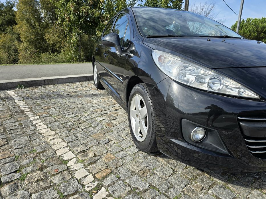 Peugeot 207 1.6hdi 5 lugares