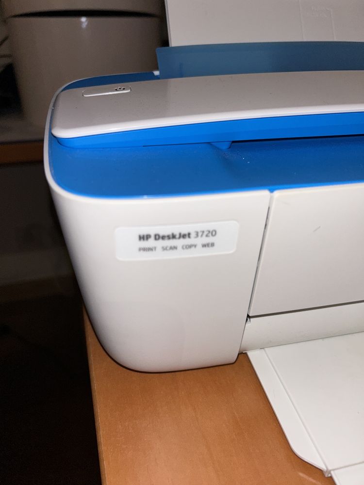 Impressora compacta HP Deskjet 3720