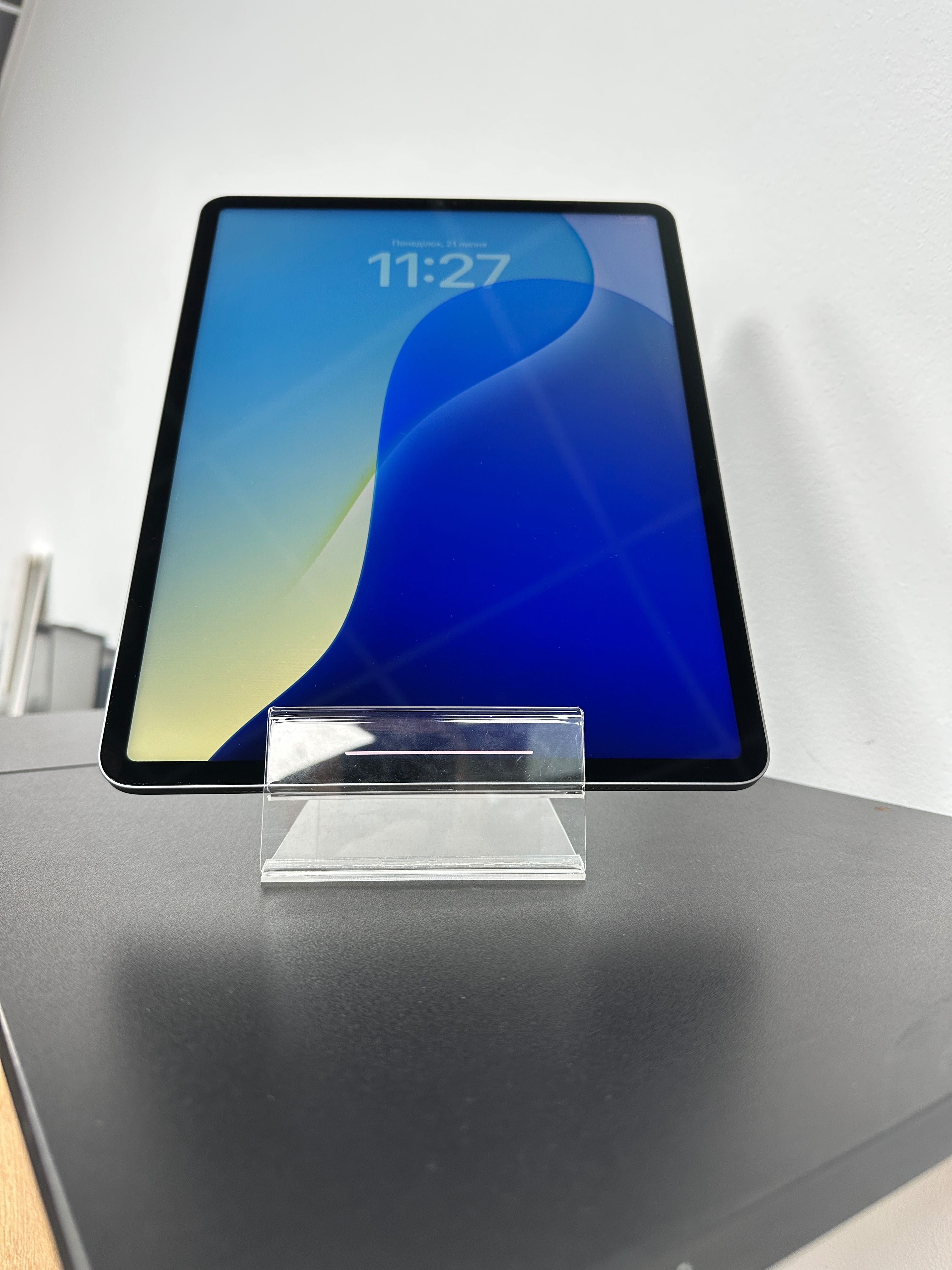 iPad Pro 12,9” 2020 (M1/ 128gb / Wi-Fi  ) Гарантія . 22990SV