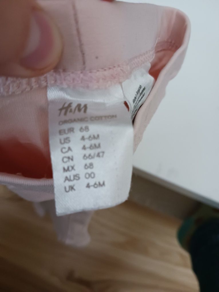 Kpl Zara, h&m spodenki niemowlece rozm 68