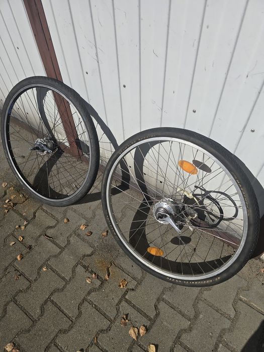 Koło rowerowe tylne 28 cali- 7 biegów shimano nexus.