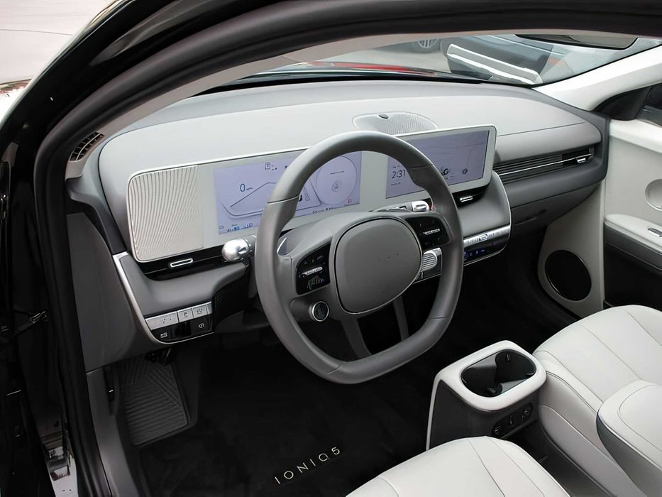 Hyundai Ioniq 5      2023