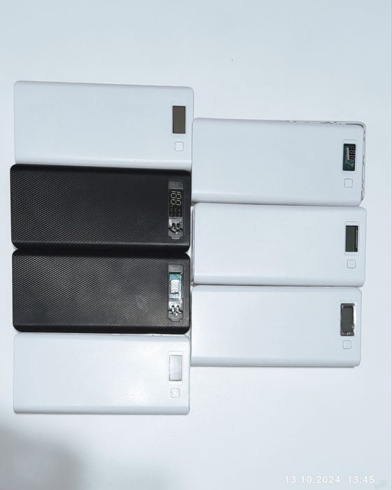 Корпус повербанка на 8 аккумуляторов 18650 PowerBank 30000мАг