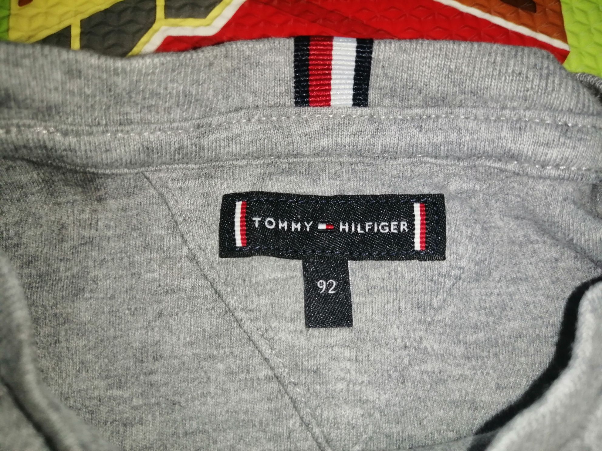 Bluza bluzeczka Tommy Hilfinger chłopięca Rozmiar 92