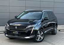 Peugeot 5008 7-osob HAK Elektr. Klapa CarPlay Kamera Navi Martwe Pole Tempomat FV23