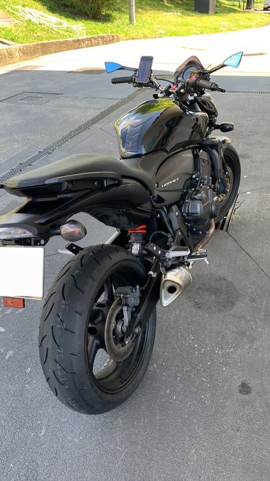Honda Hornet 2009 — Preta  42.000 km  IMPECÁVEL 4.700€