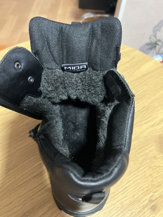 Нові чоловічі зимові черевики