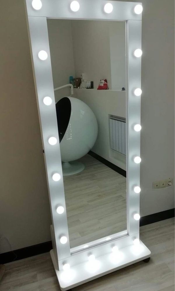 Зеркало гримерное с лампами 180*80