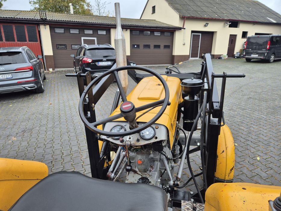 Ciągnik Ursus C-330, 1982r. Oryginał z Turem ok.2500mtg