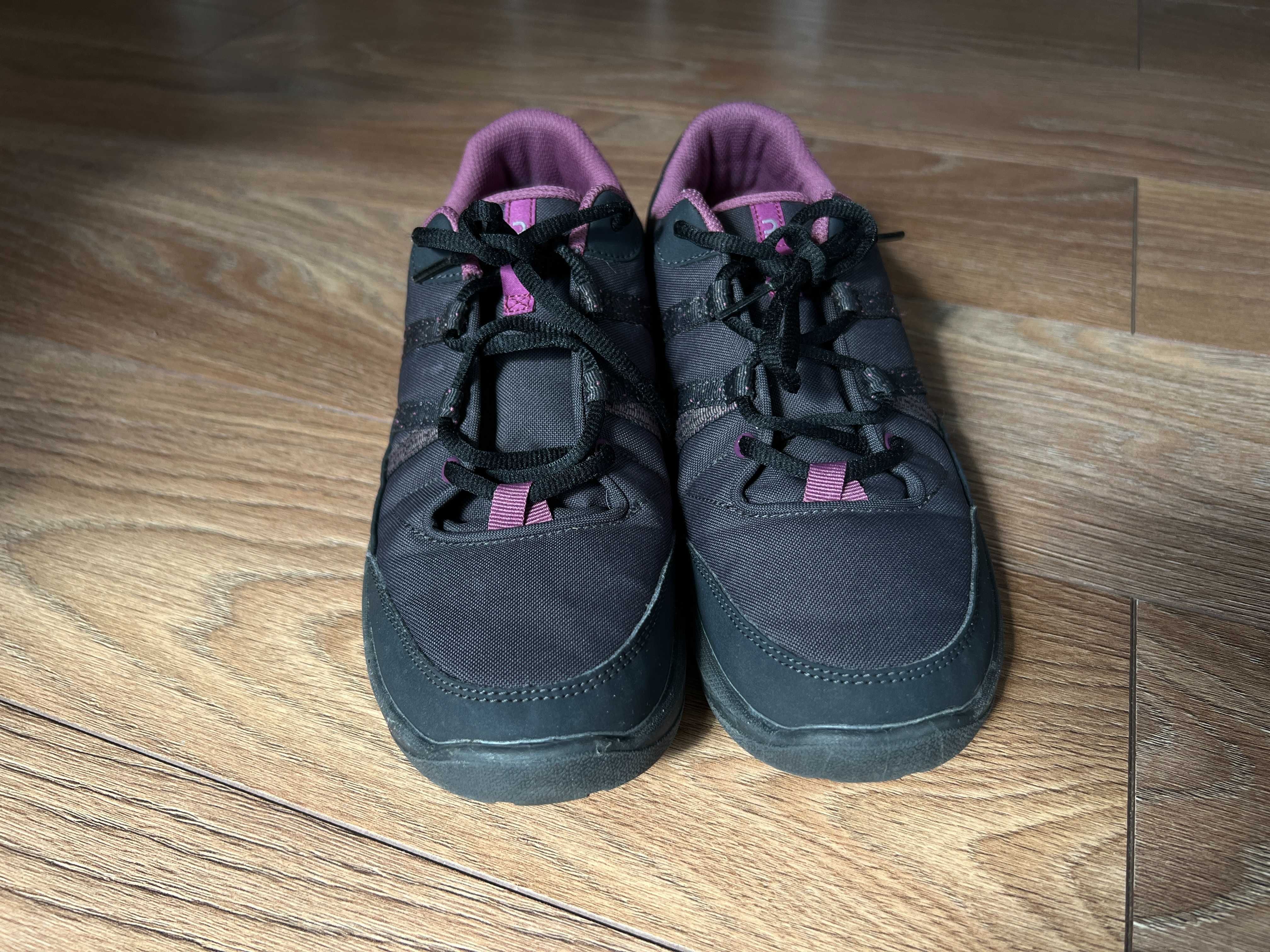 Buty trekingowe Quechua, r. 42