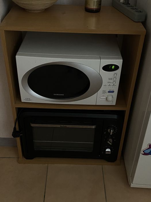 Полочка под микроволновку