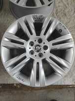 325 Felgi aluminiowe ORYGINAŁ JAGUAR R 18 5x108 otwór 63,3 czujniki
