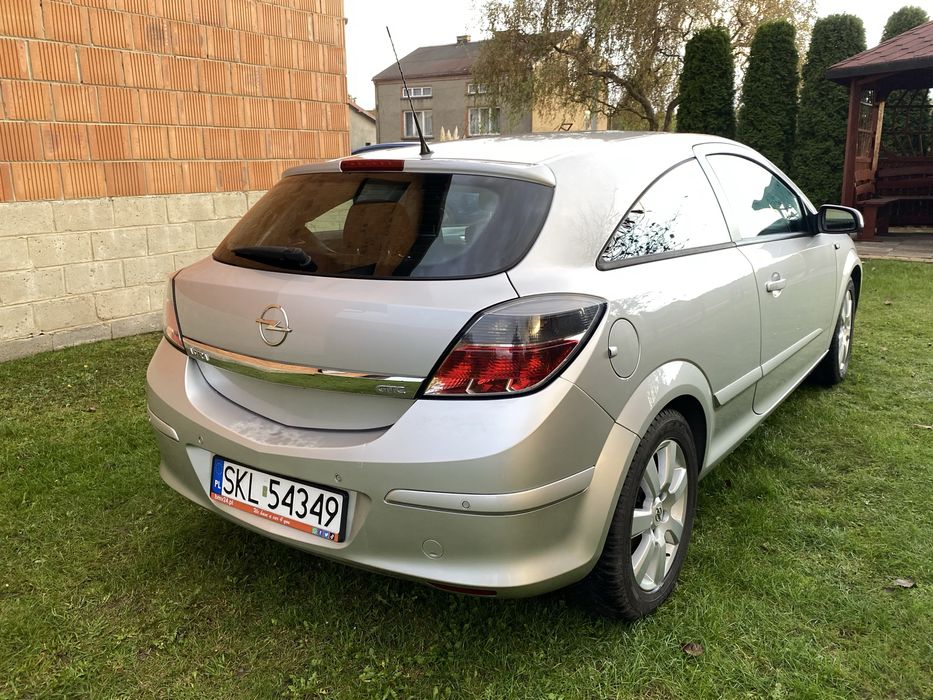 Opel Astra H GTC 1.6 benzyna 116KM