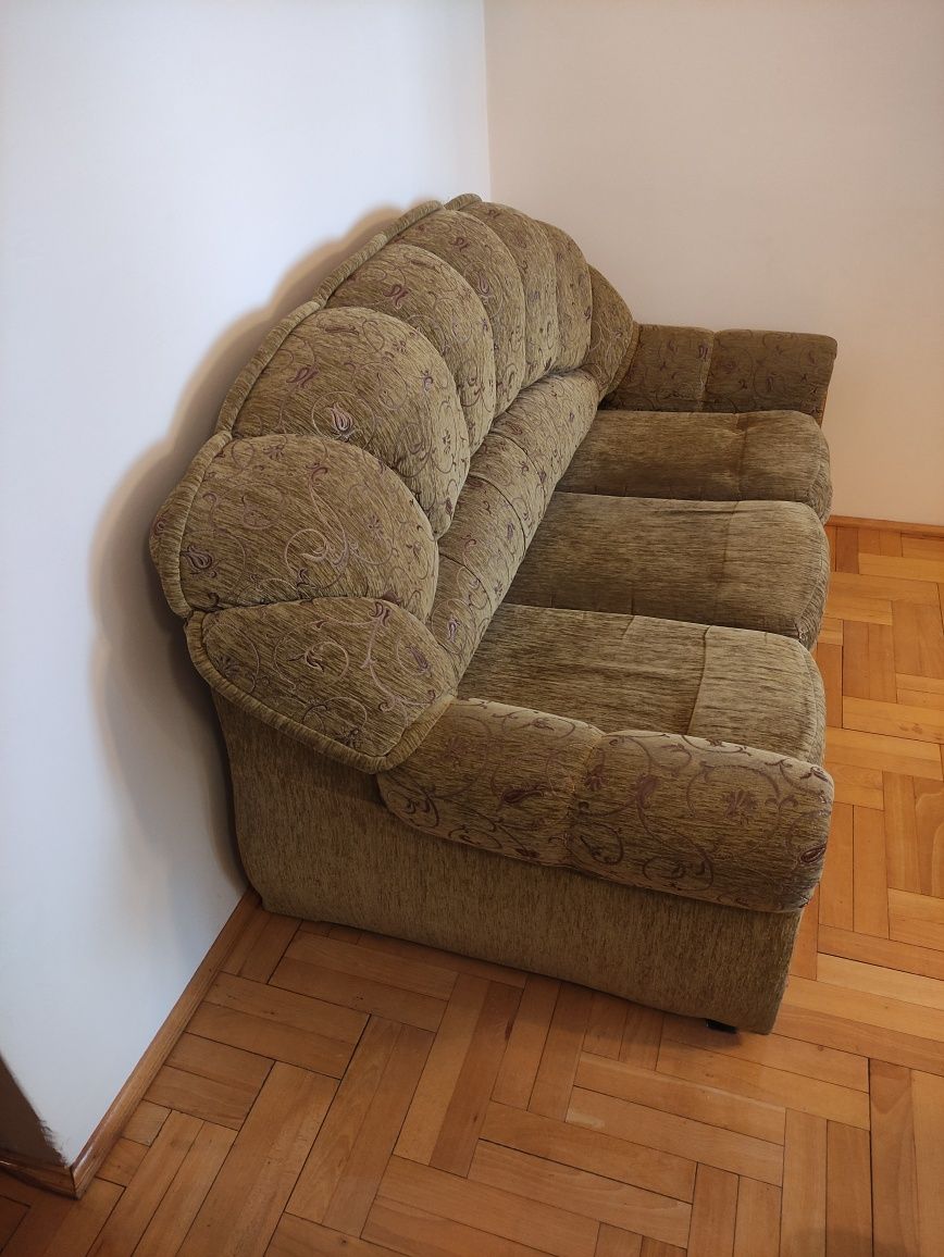 Sprzedam komplet sofa + 2 fotele
