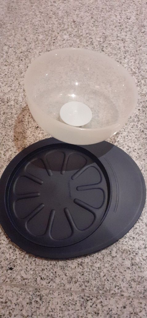 Queijeira da tupperware