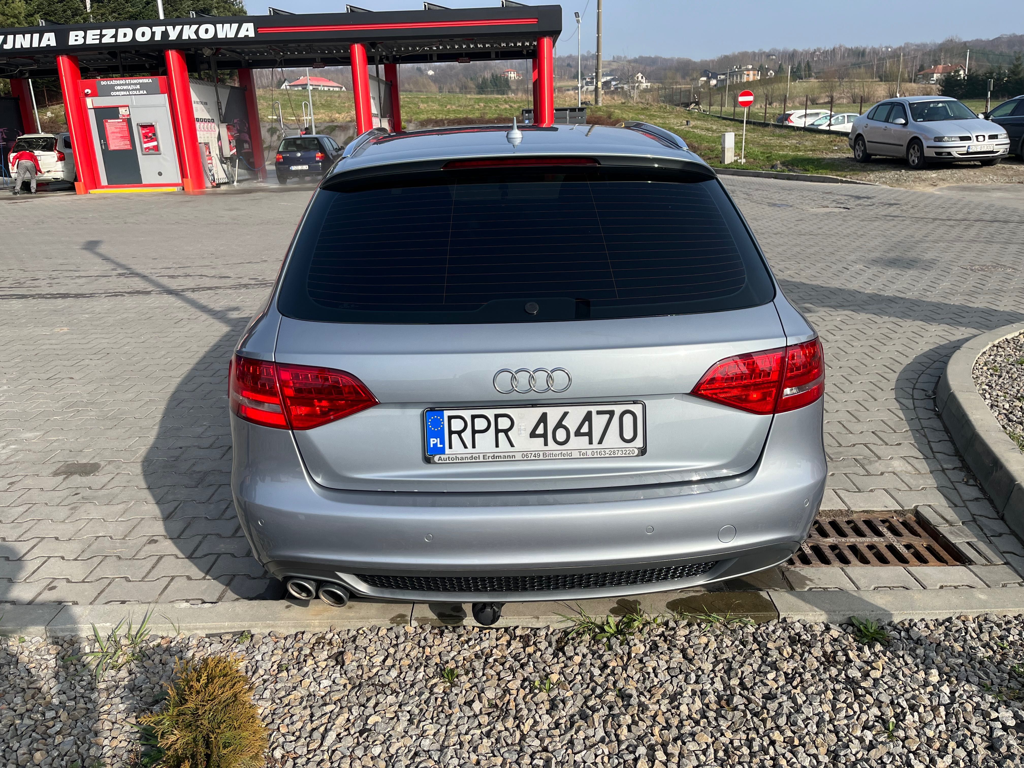 Audi A4 B8 2.0 TDI  2010r. CAHA 170