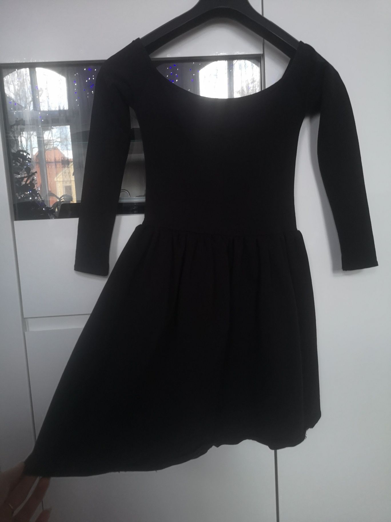 Sukienka cinamon czarna xs