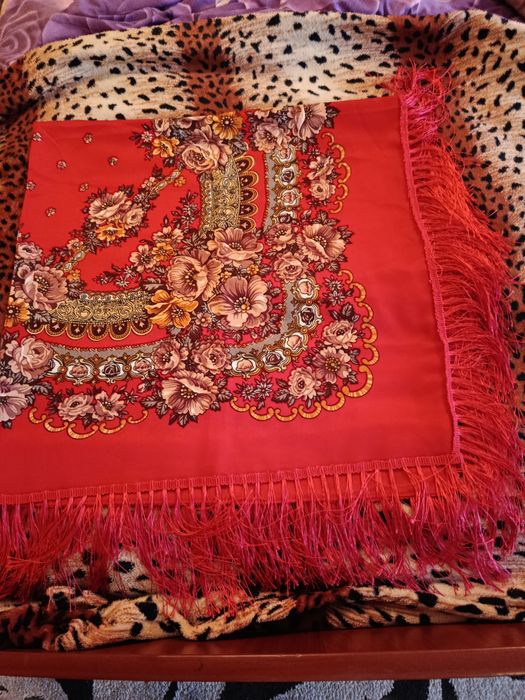 Хустка святкова  нова