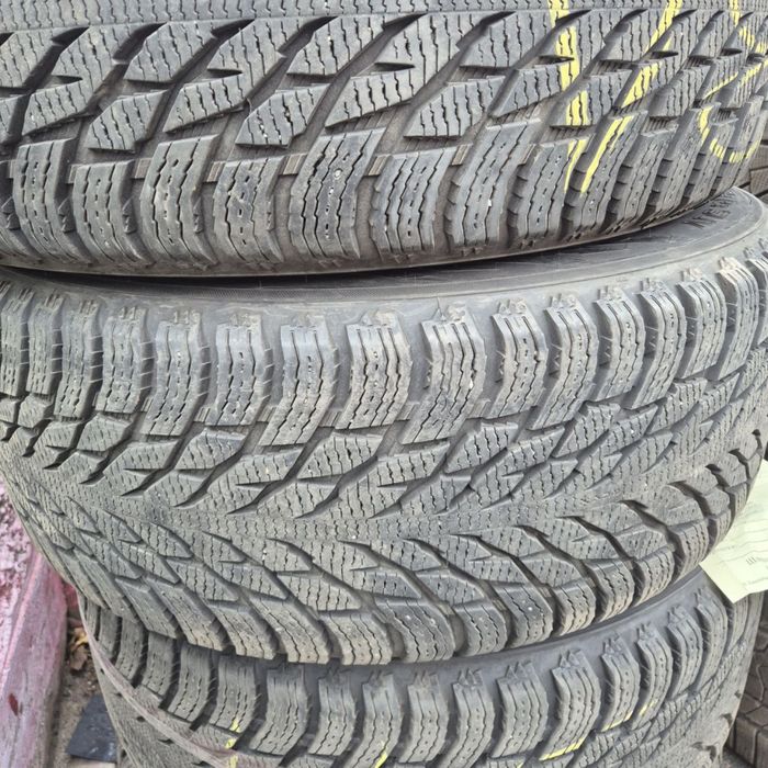 Зимові шини з дисками Mercedes-Benz R18