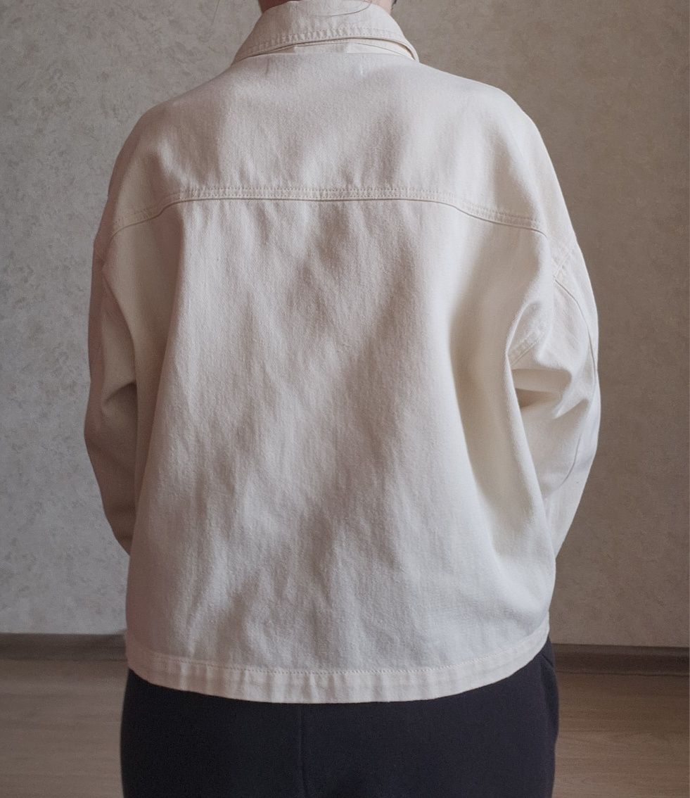 Нова джинсова куртка-сорочка Zara