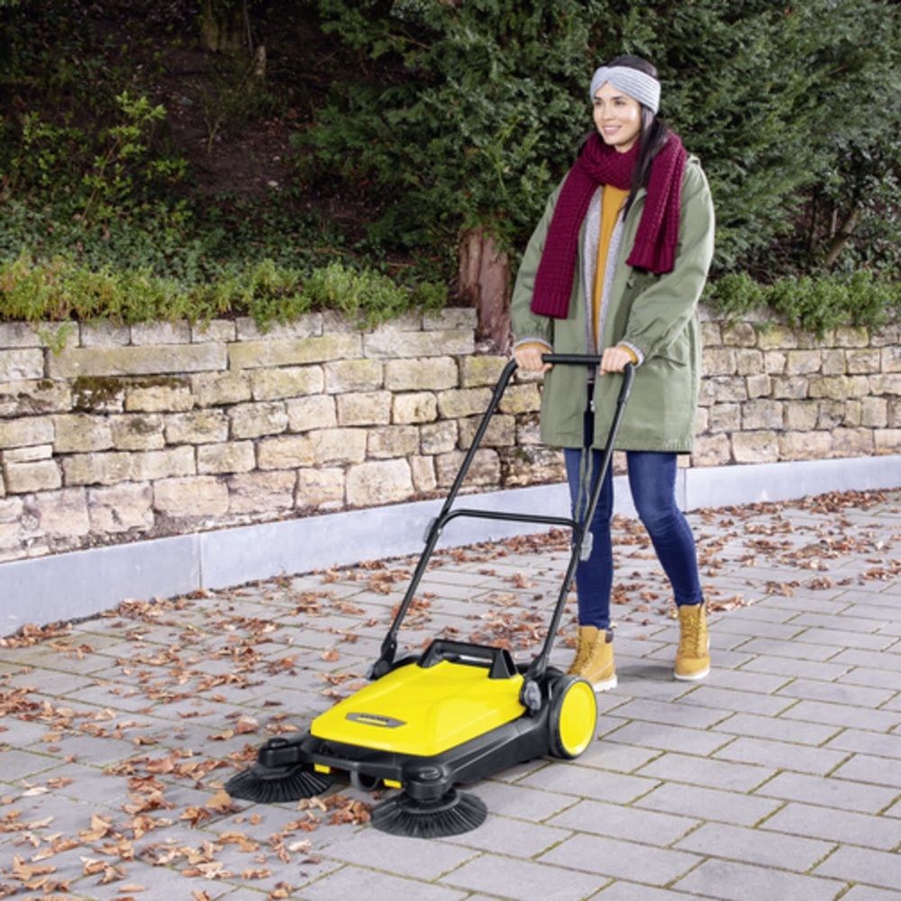 Ручная подметальная машина Karcher S 4 Twin кершер нові