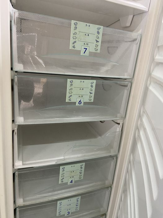 Морозилка Liebherr