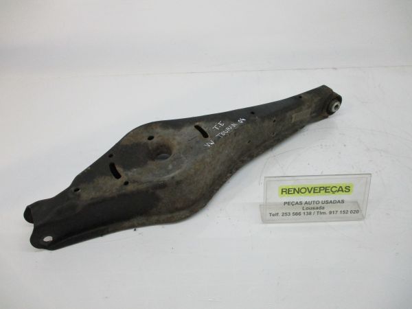 Braço de suspensão trás esquerdo VOLKSWAGEN Touran (1T)