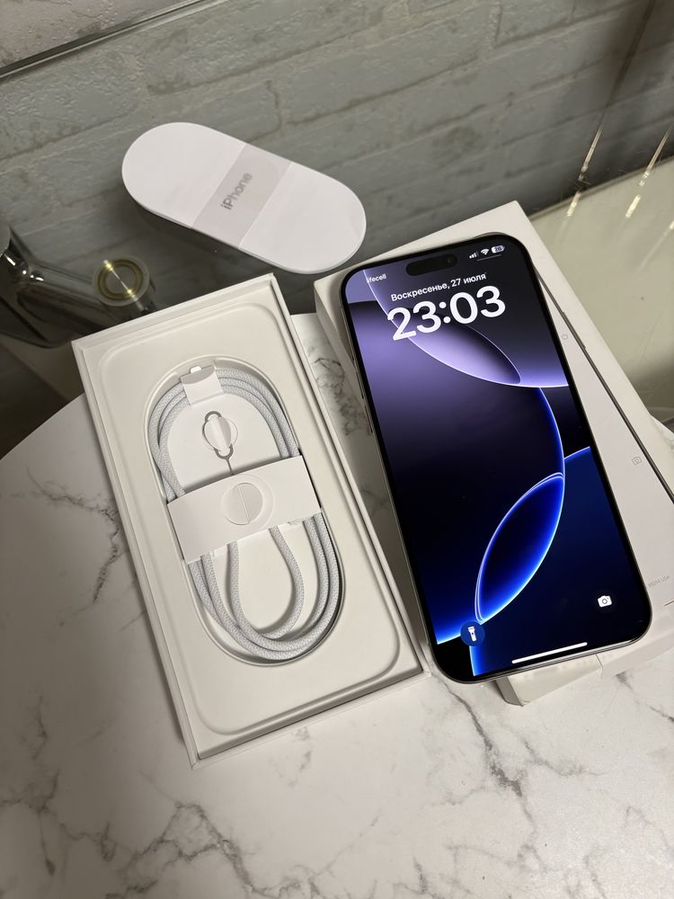 Iphone 16 pro max 256gb  titanium батарея 100% на гарантiї
