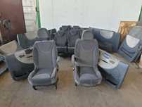 Komplet foteli fotel lewy prawy kierowcy pasażera  przód tył kanapa 2 i 3 rząd  Citroen Jumpy Peugeot Expert Fiat Scudo 7 osób 7 osobowy Boczek Boczki Mocowania Foteli Fotela Tapicerka Pas Bezpieczeństwa Pasy Podsufitka