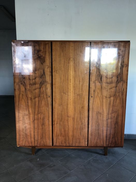 Szafa 3-drzwiowa PRL wysoki połysk fornir 165x175 cm