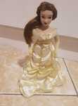 Bella da Bella e Monstro em porcelana da Disney
