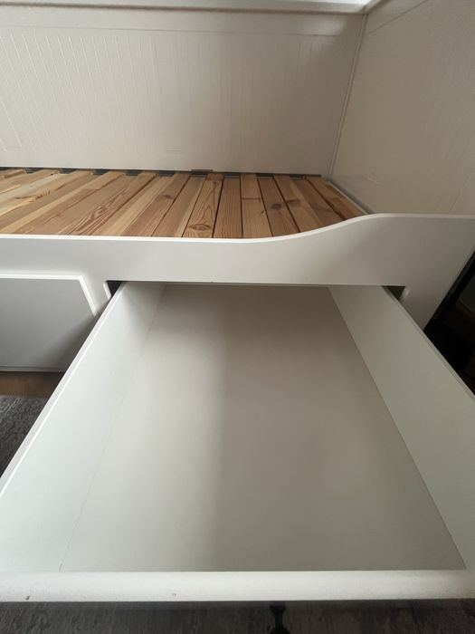 Łózko hemes biale+komoda hemnes
