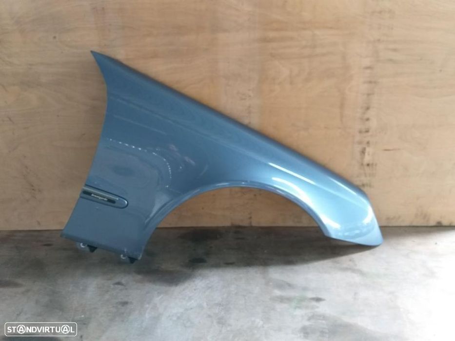 Guarda lamas direito mercedes W211 E220 E270 E320 ORIGINAL ALUMINIO