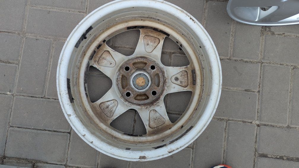 Легкосплавні диски r15 4x114