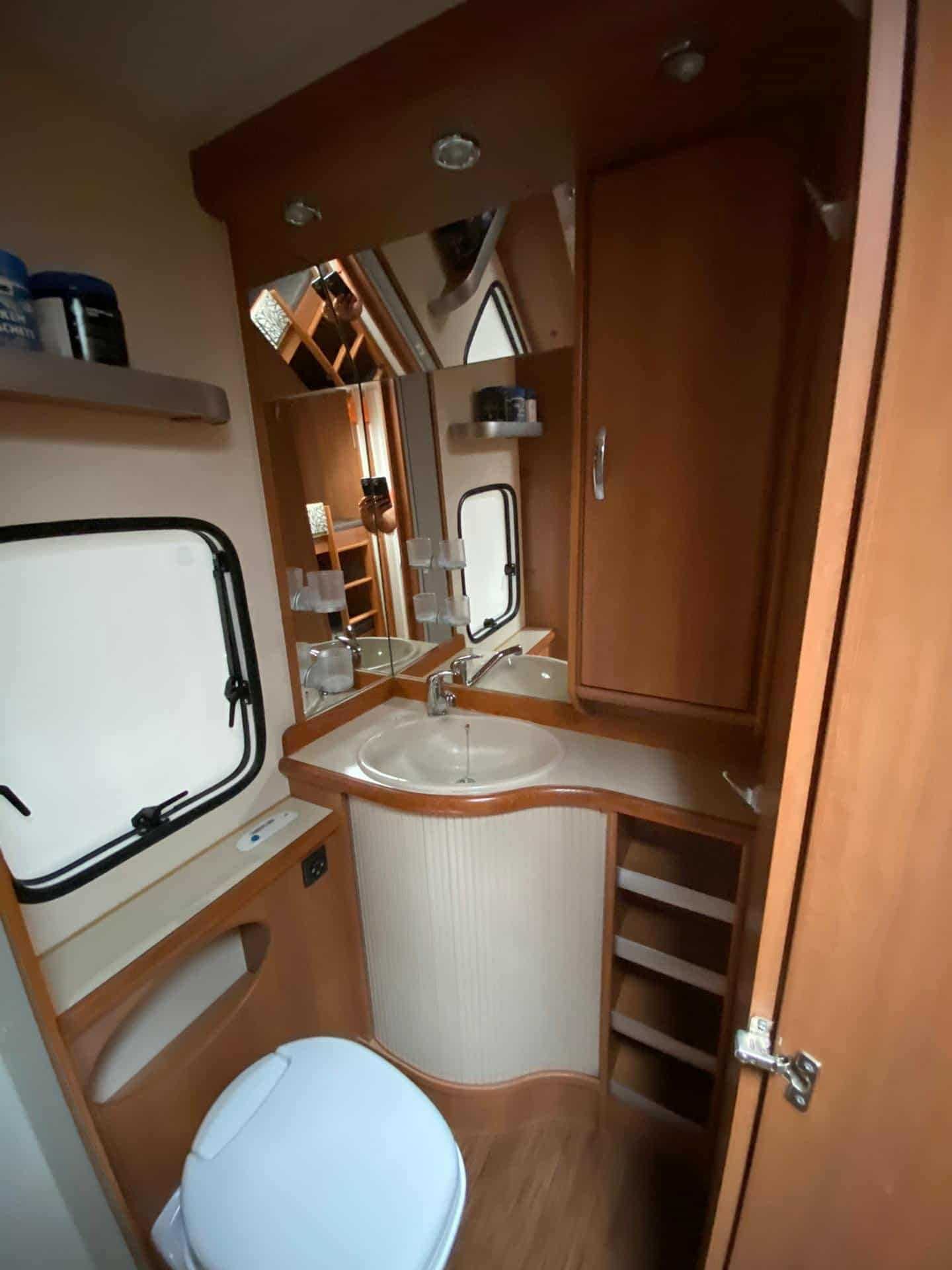 Caravana Hobby 545 KMF La Vita Veneto – Edição limitada