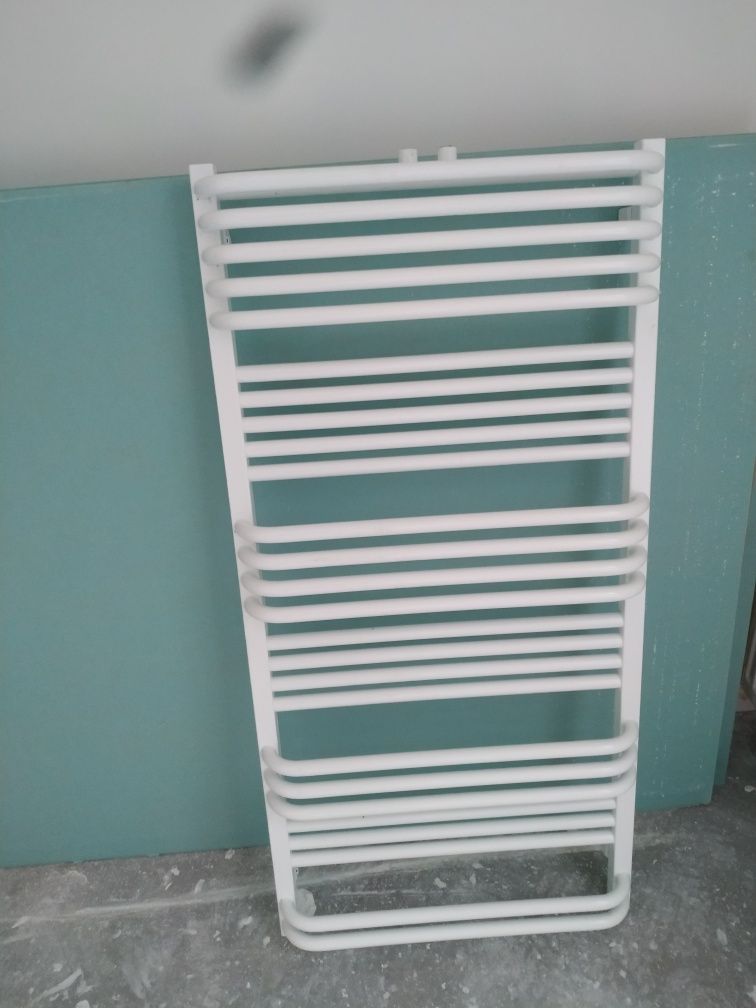 Grzejnik łazienkowy 120 x 60