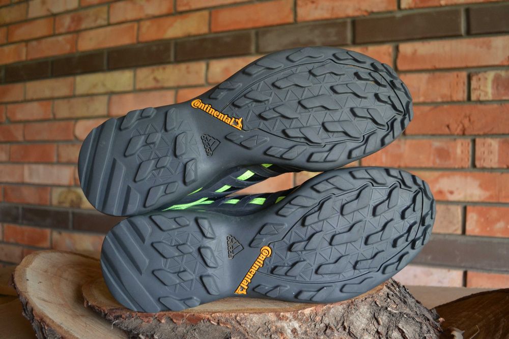 Трекінгові кросівки Adidas Terrex Gore-Tex Оригінал Розмір 46 - 29.5