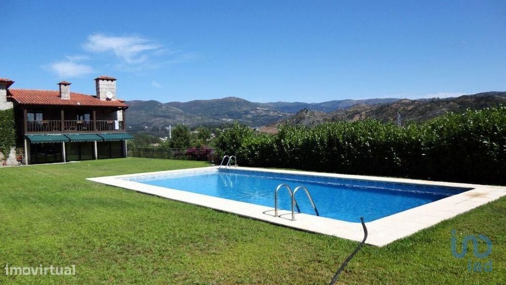 Casa / Villa T6 em Gondar de 400,00 m2