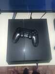 PlayStation 4 novinha