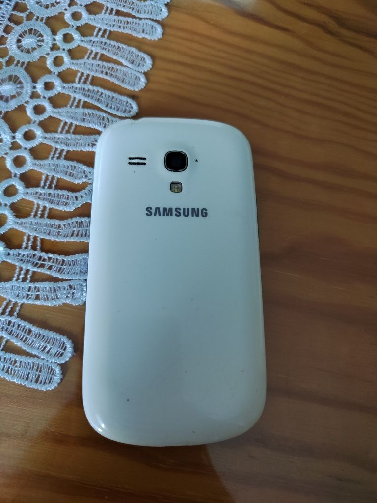 Samsung Galaxy S III mini