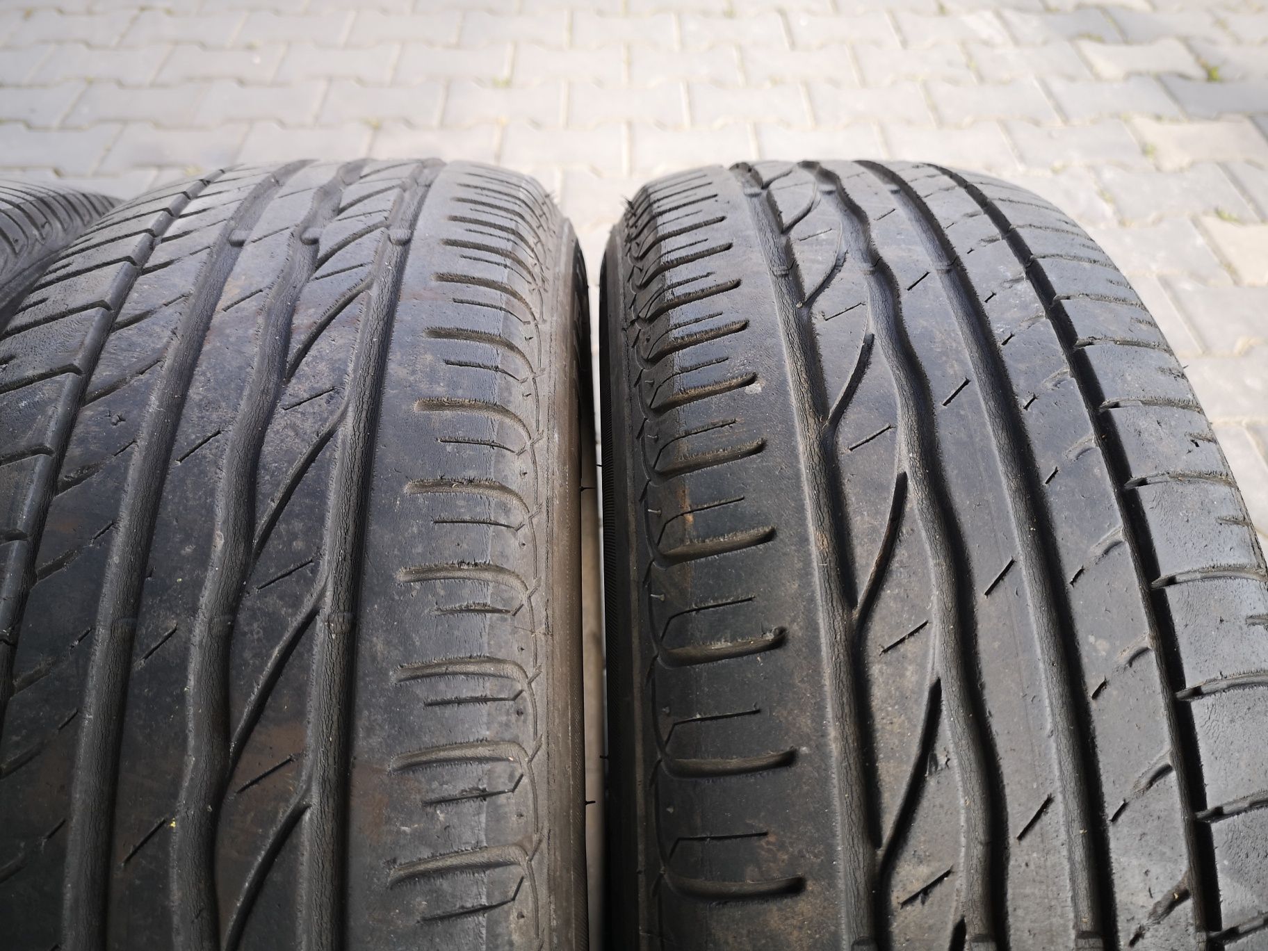 Opony letnie 195/65r15 Bridgestone,