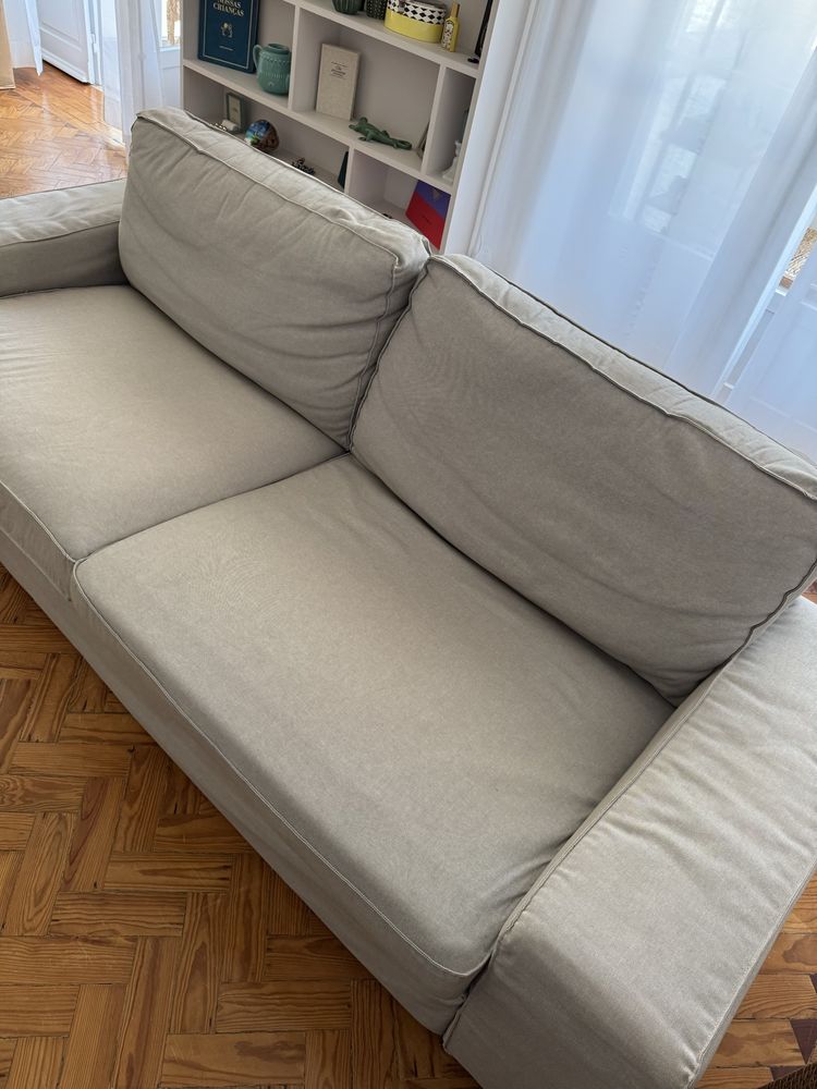 Sofa KIVIK IKEA 3 lugares