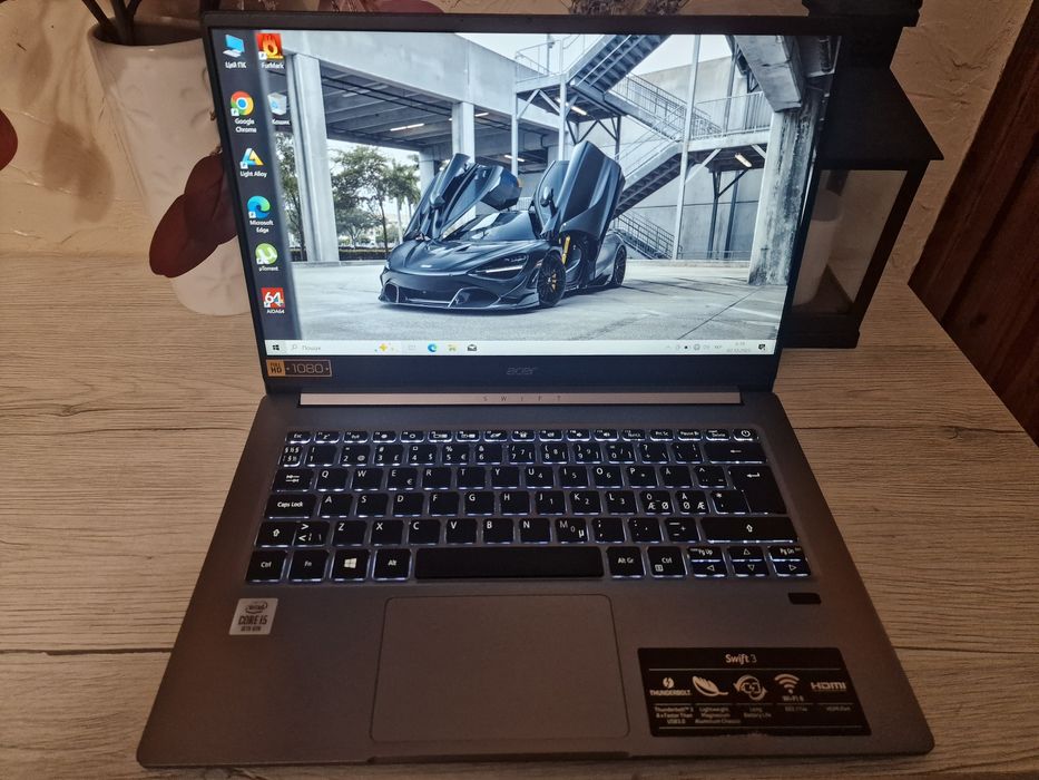 Acer Swift i5-10го/ОЗУ 16Gb/Nvme m2 256Gb/UHD Graphics 2Gb.