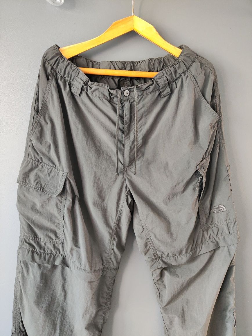 Продам карго штани The North Face