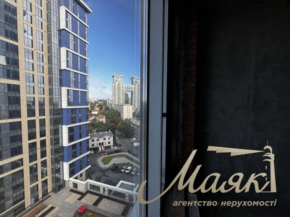 Продажа 3-х комнатной квартиры 108 кв.м в ЖК Edelweiss House Печерск