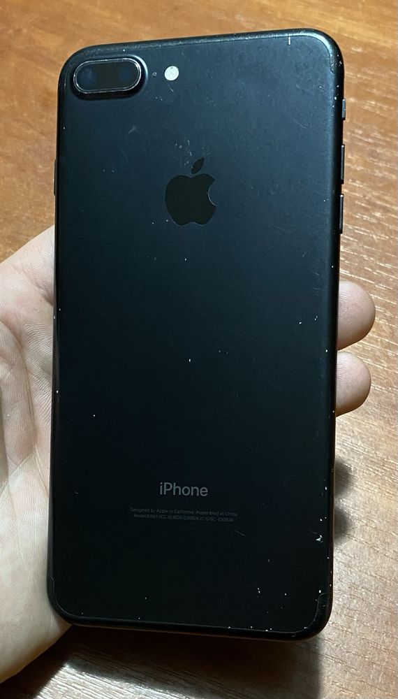 iPhone 7 plus на запчастини! D958